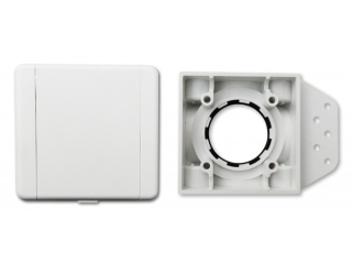 Zásuvkový komplet SQUARE (9x9 cm) - Bílá vysavačová zásuvka včetně stěnové základny.